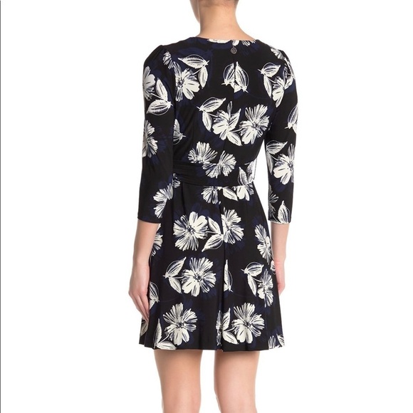 Tommy Hilfiger 3/4 Sleeve Floral Waist Tie Dress - Picture 2 of 11